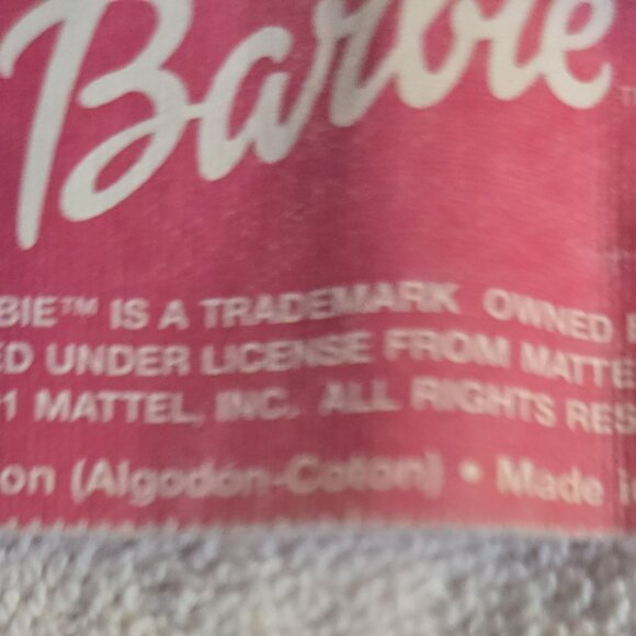 Vintage Barbie Beach Towel 2001 - Picture 3 of 5